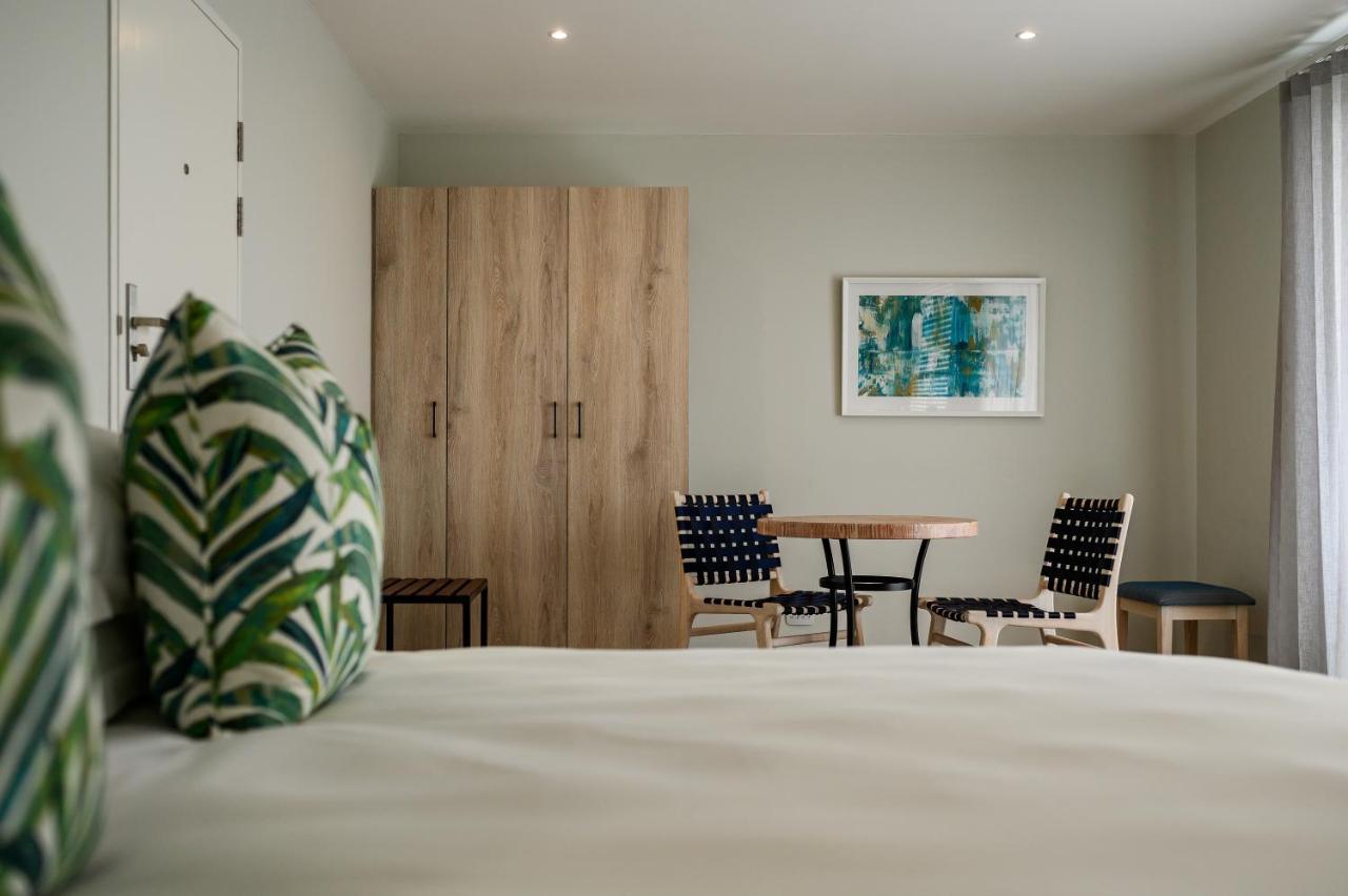 Paxton Luxury Apartments Self-Catering Порт Елизабет Екстериор снимка